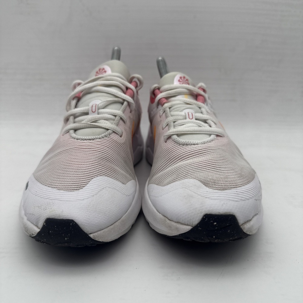 Nike Girls/Youth Grade School Downshifter 12 Running Shoes Size: 6Y (DM4194-100) - Picture 11 of 16